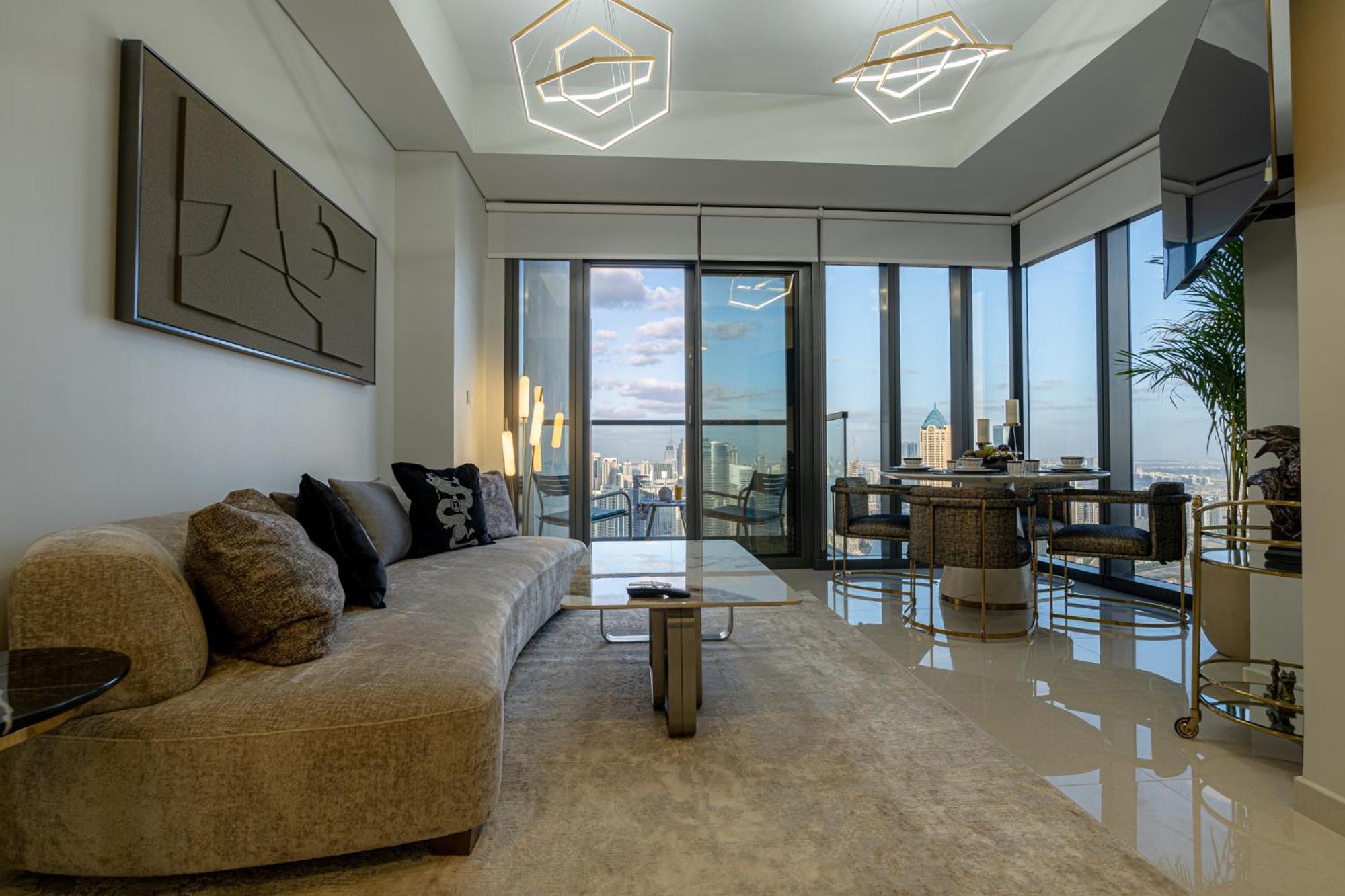 Stunning 3br W Panoramic Views In Aykon Apartment Dubai