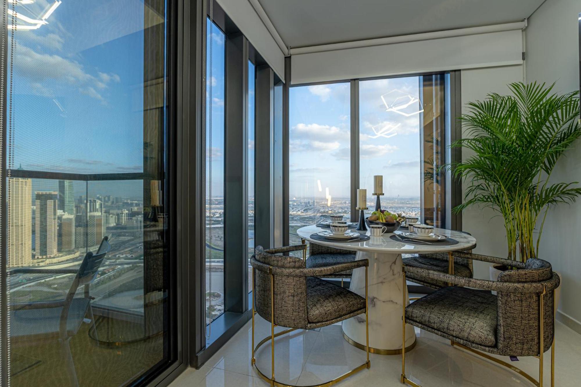 Stunning 3br W Panoramic Views In Aykon * Dubai