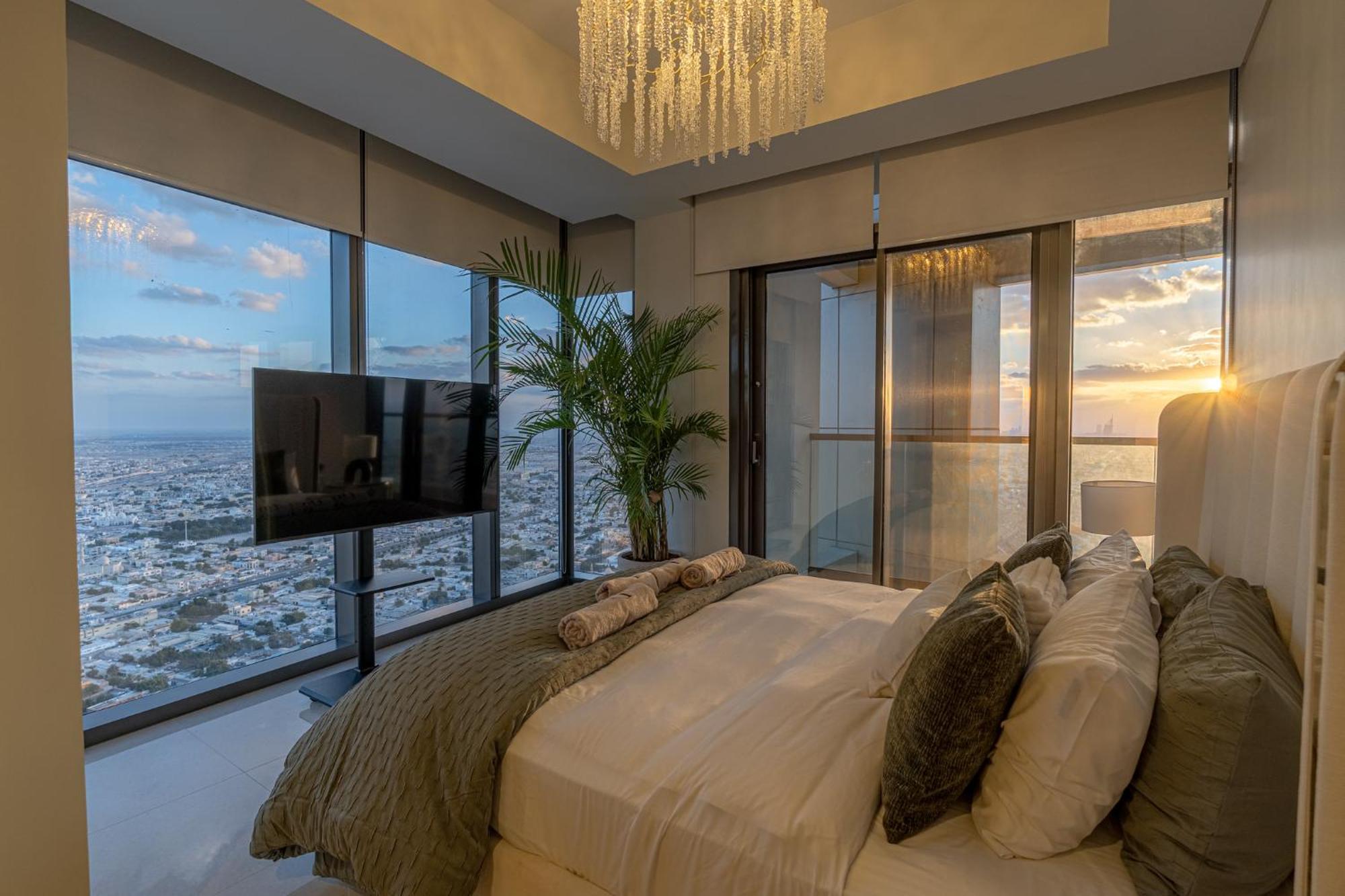 Stunning 3br W Panoramic Views In Aykon *
