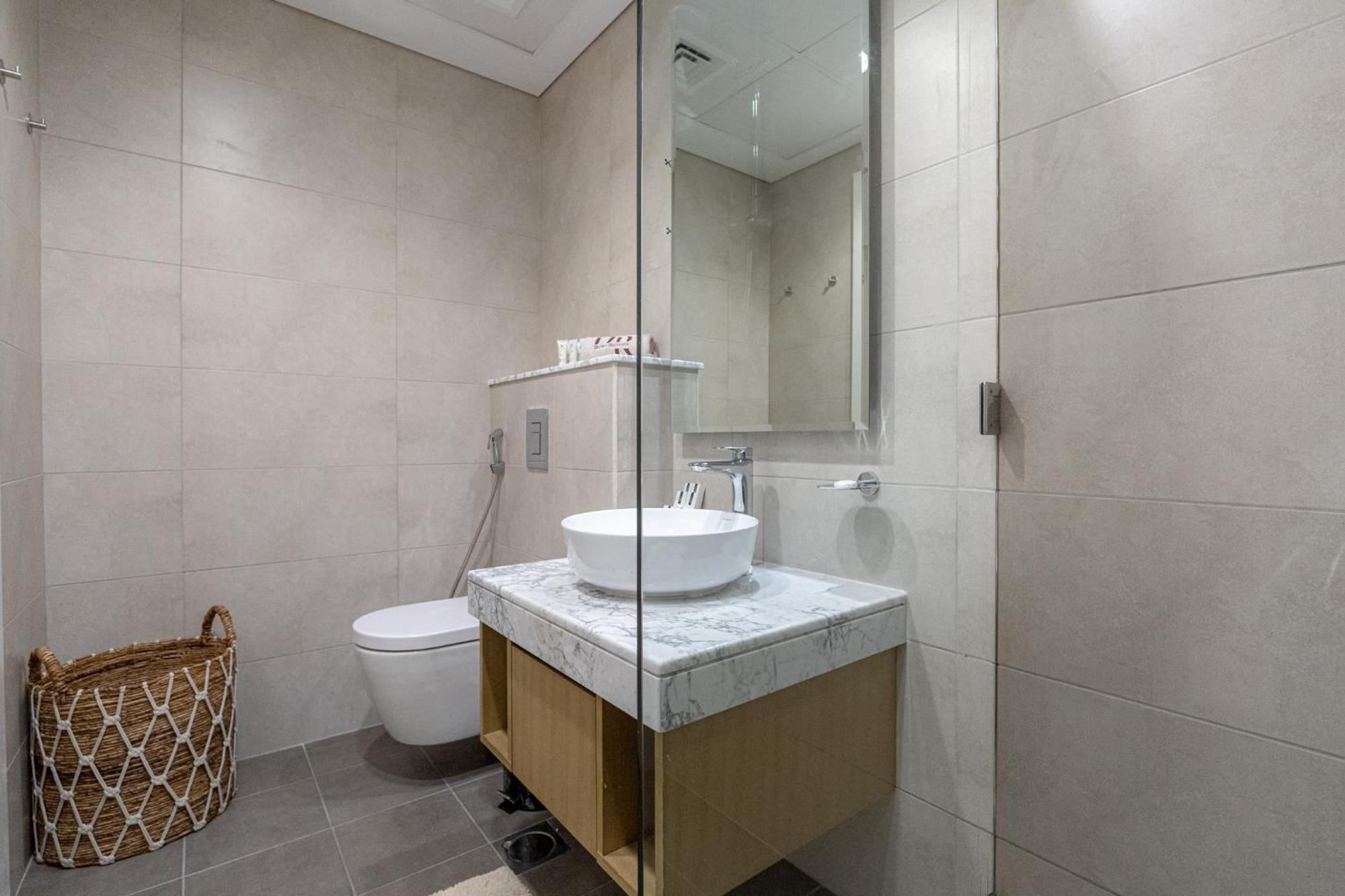 Stunning 3br W Panoramic Views In Aykon *