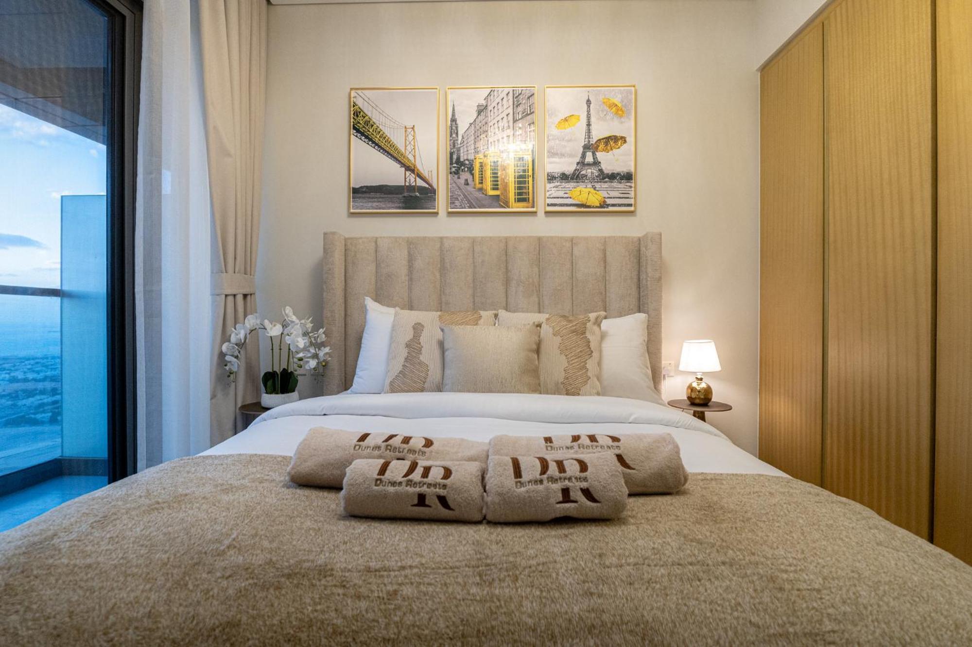 Stunning 3br W Panoramic Views In Aykon * Dubai